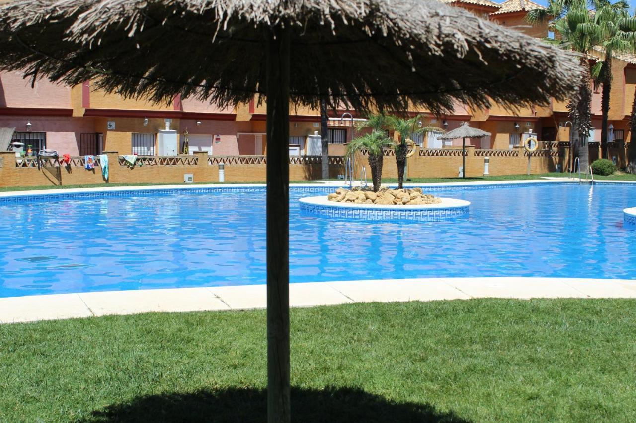 Villa Pinares De Lepe à Huelva Extérieur photo